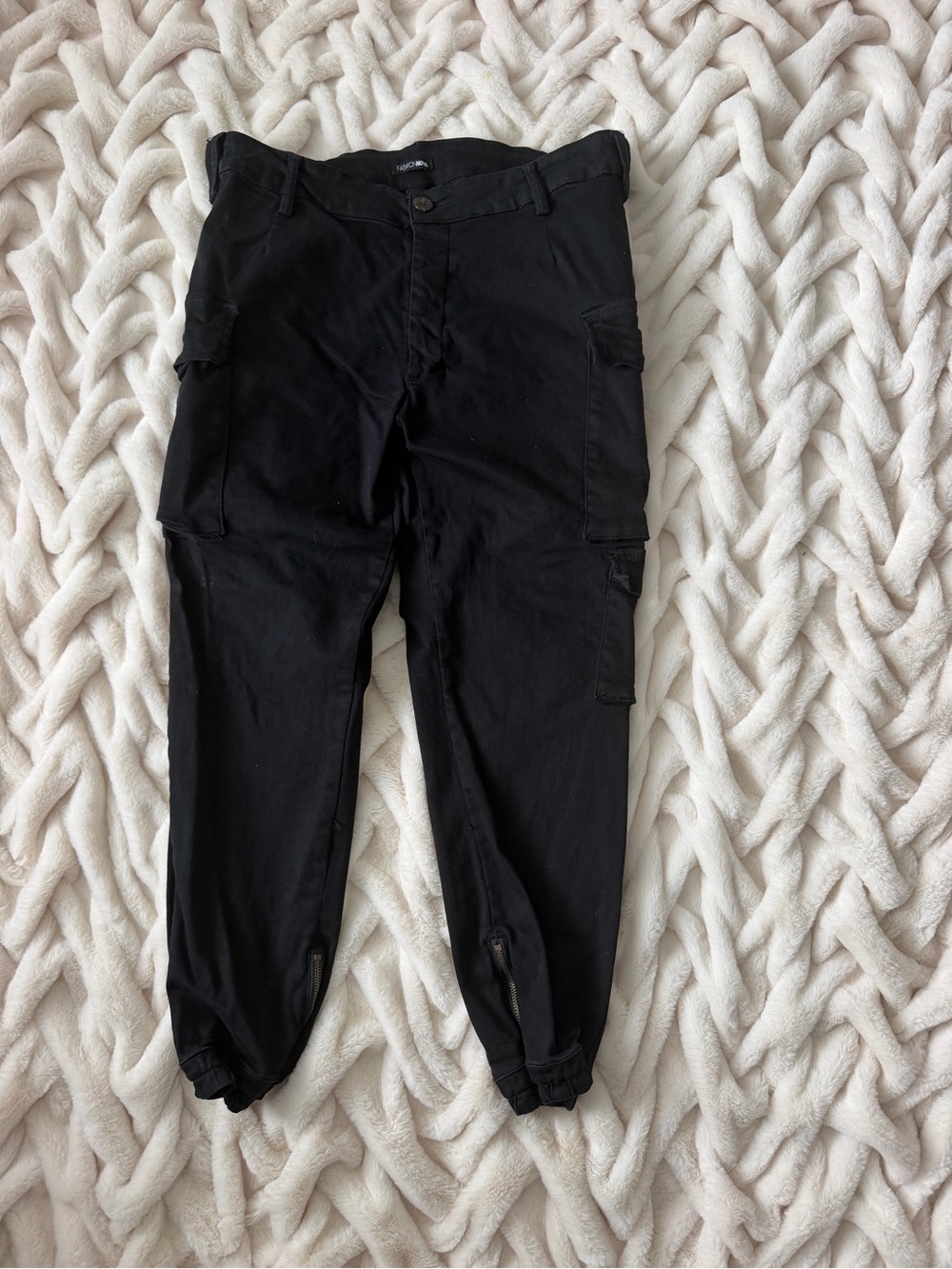 Fashion Nova Black Women's Cargo Joggers